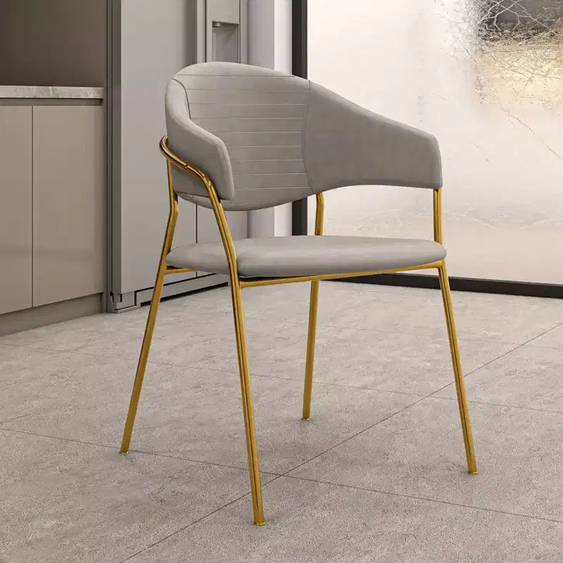 Sedia da pranzo imbottita con schienale a gobba e gambe in acciaio inossidabile – Set da 2