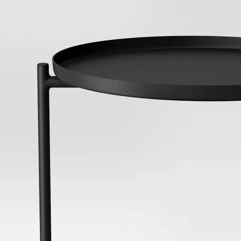 Tavolino laterale in metallo con ripiano nero - Room Essentials™