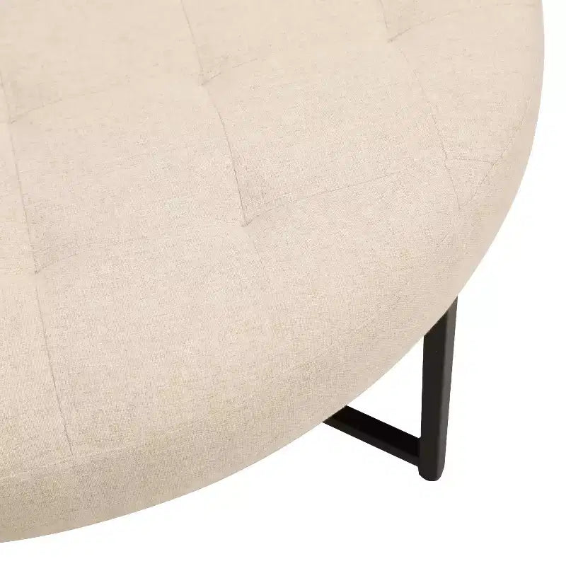 Pouf ottomano trapuntato in cotone e lino rotondo da 34", con struttura in metallo